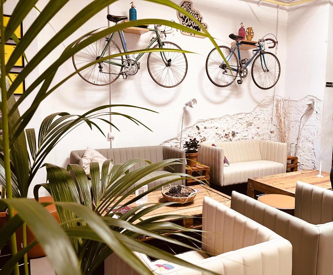 Bed & Bike Barcelona Hostel Kültér fotó