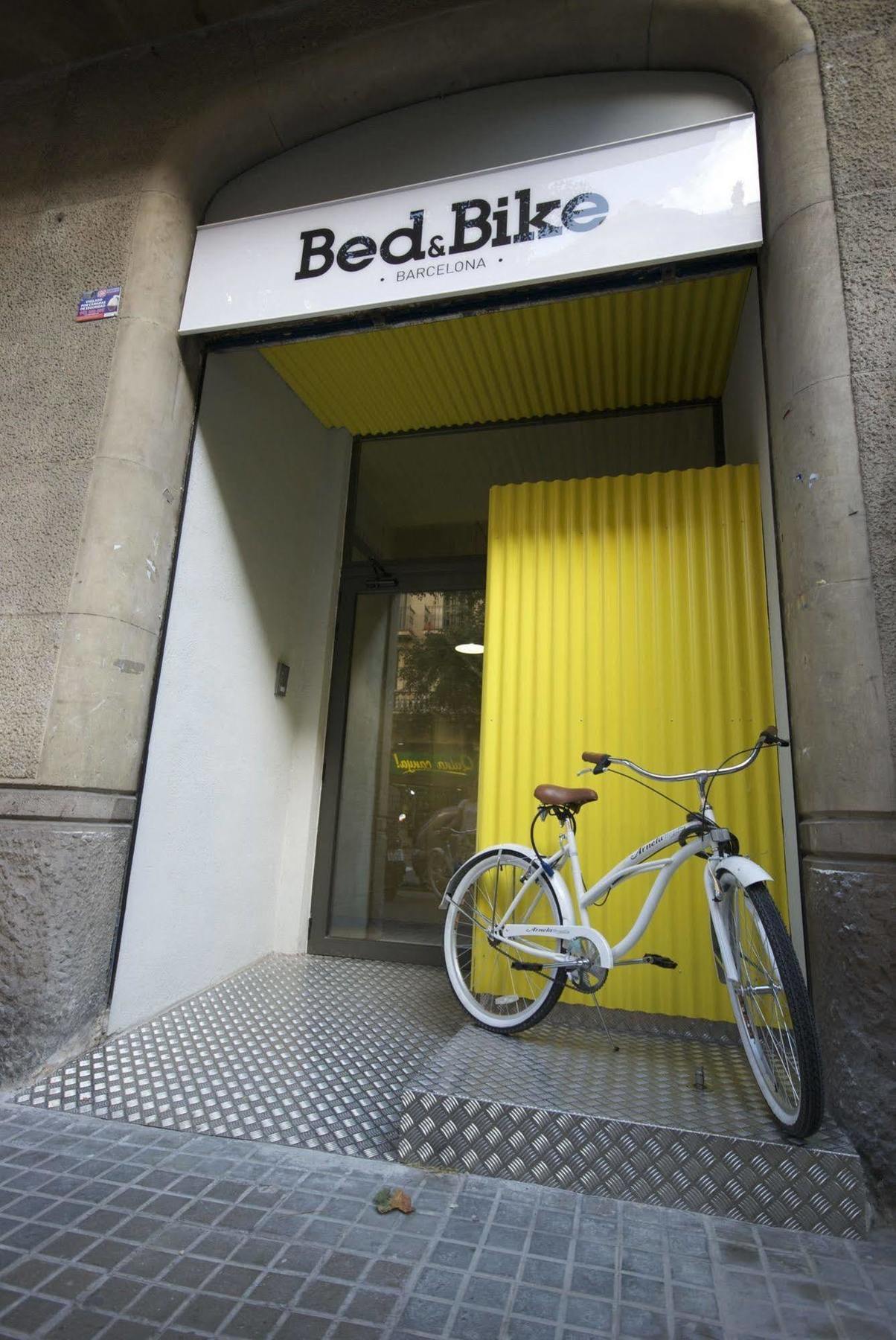 Bed & Bike Barcelona Hostel Kültér fotó